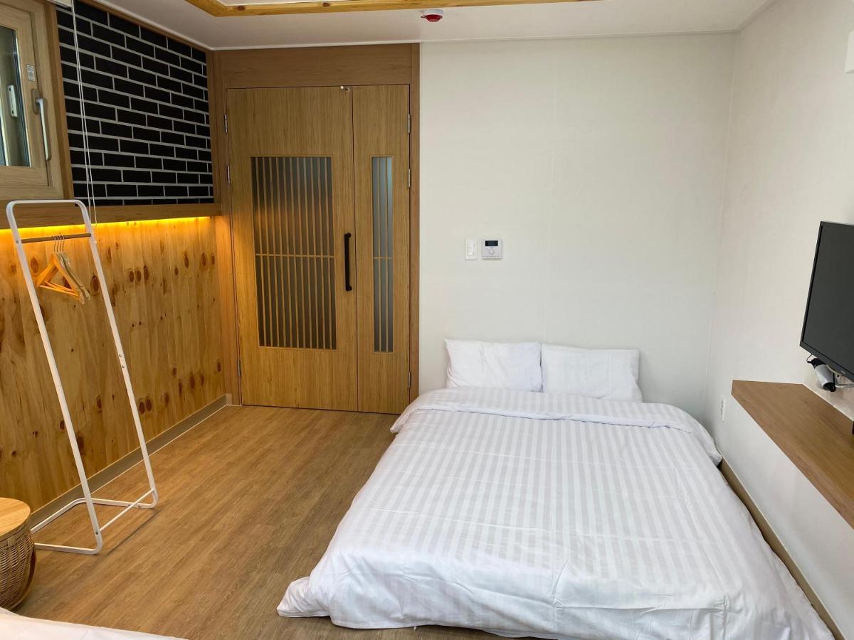 38Th Street Guesthouse Mokpo Exteriér fotografie
