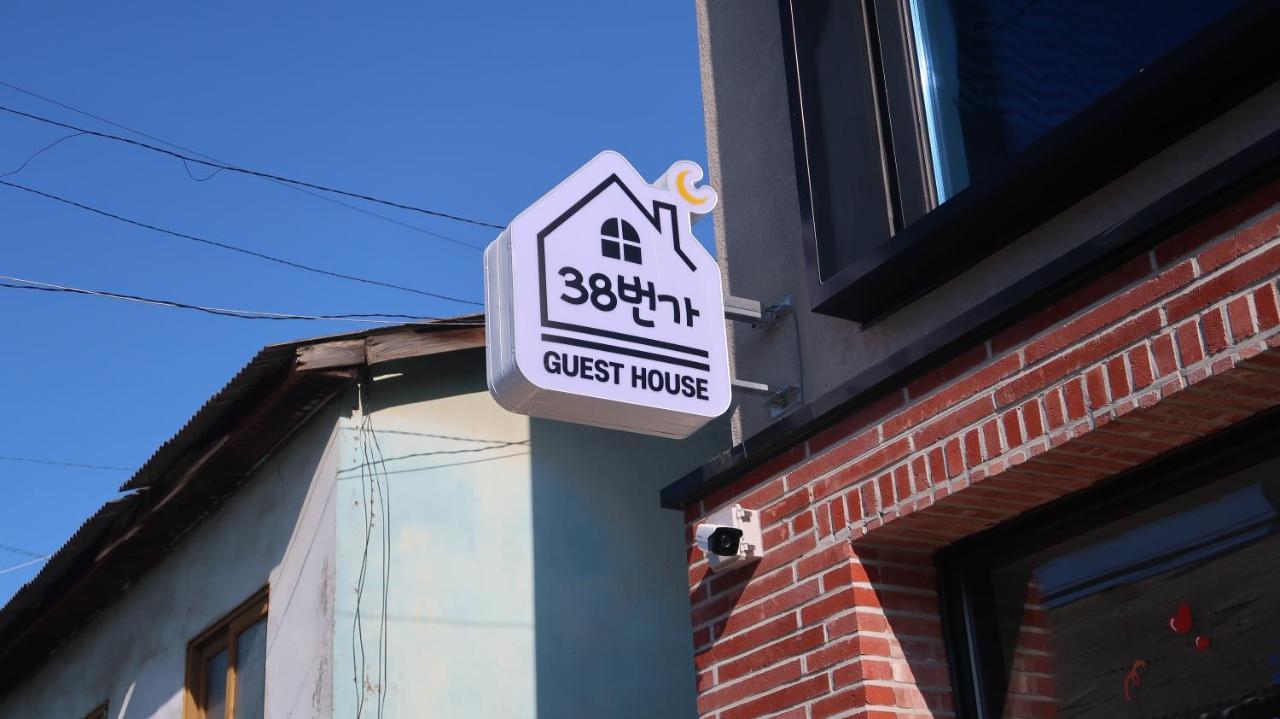 38Th Street Guesthouse Mokpo Exteriér fotografie